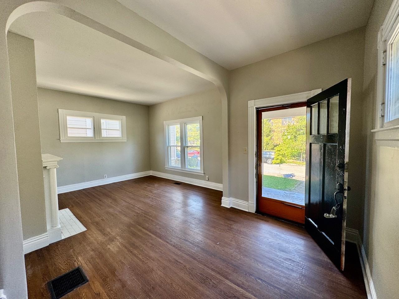 2016 Alta Ave - Photo 3 of 22