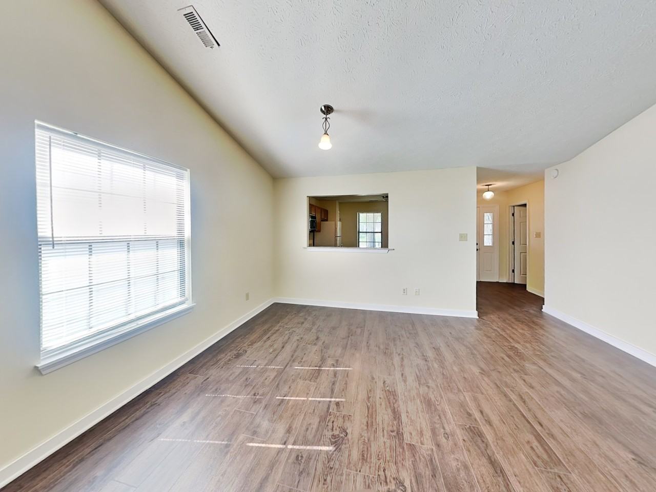 1645 Park Castle Way - Photo 3 of 19