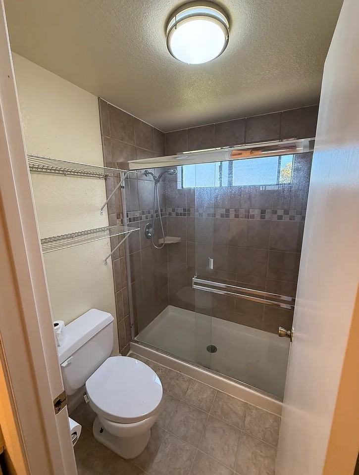 808 Danrose Dr - Photo 2 of 17