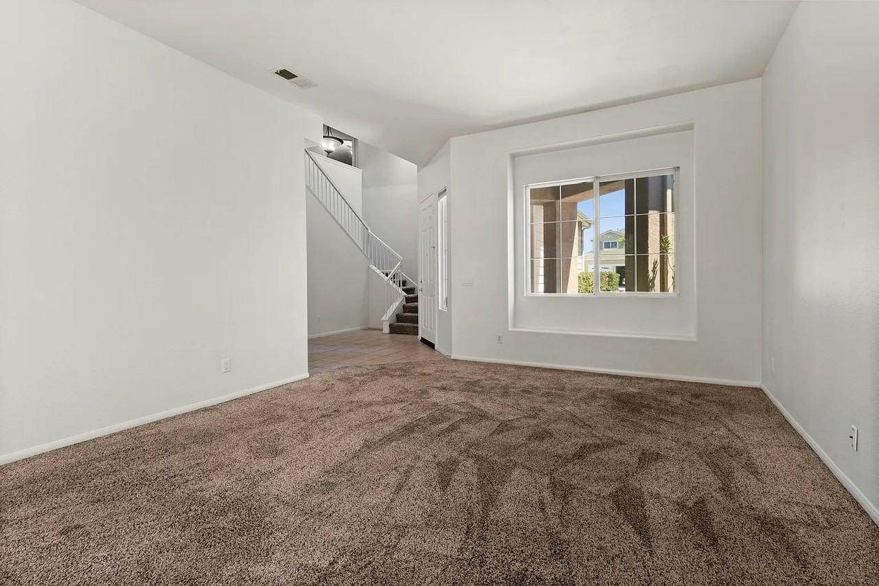 1067 Princess Kyra Pl - Photo 2 of 19