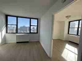 featured image of E 27th St #17