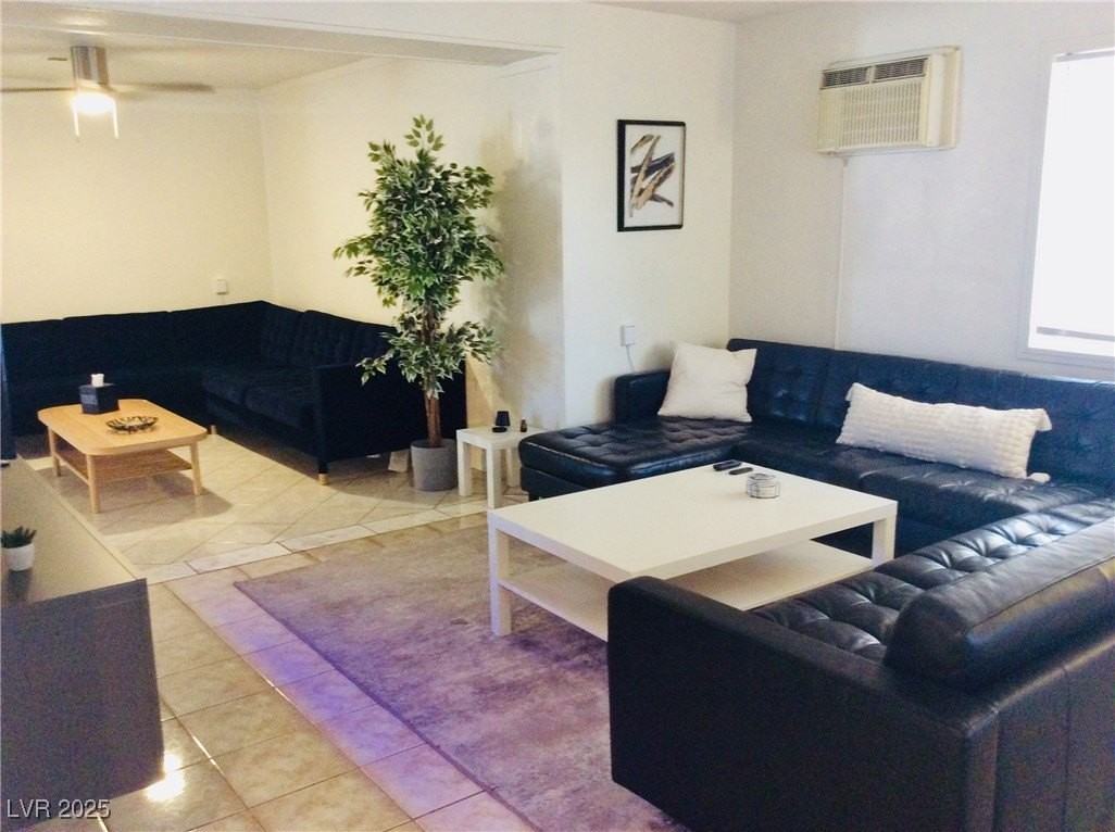 5108 Wilbur St - Photo 3 of 40