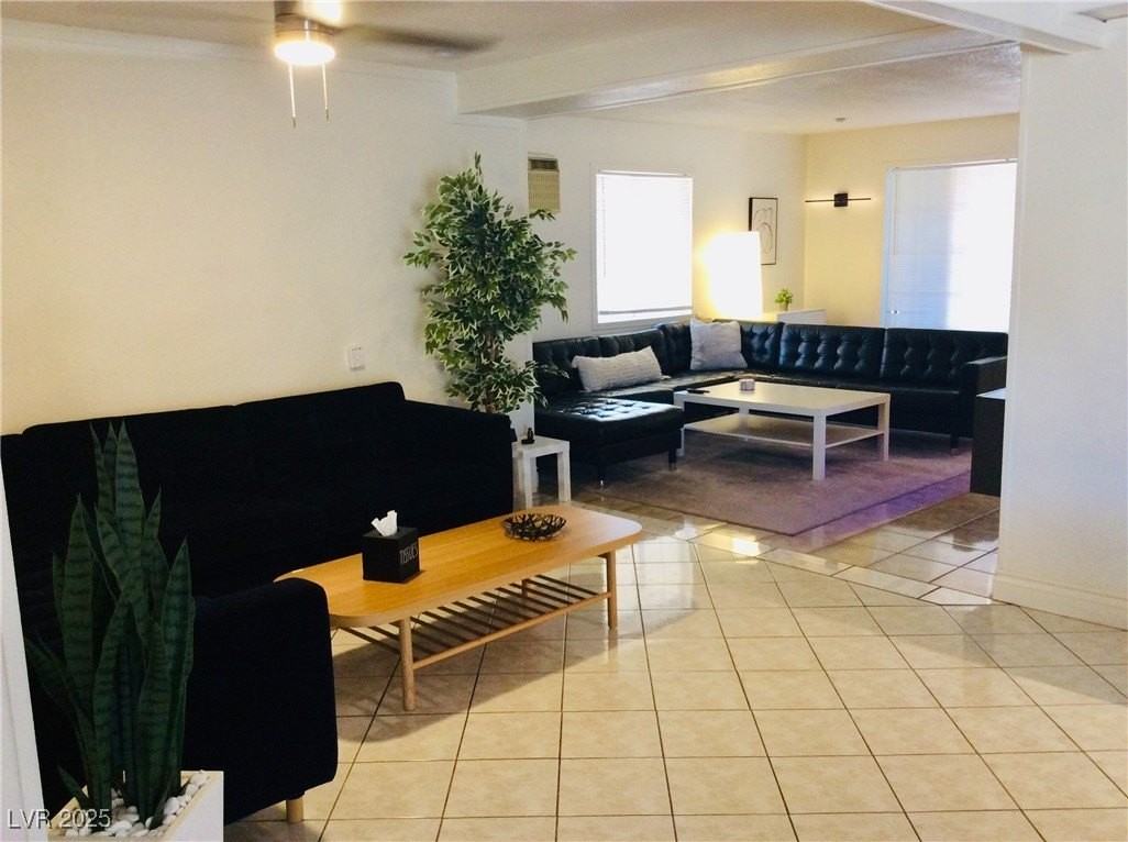 5108 Wilbur St - Photo 5 of 40