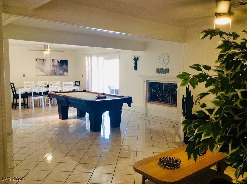 5108 Wilbur St - Photo 7 of 40