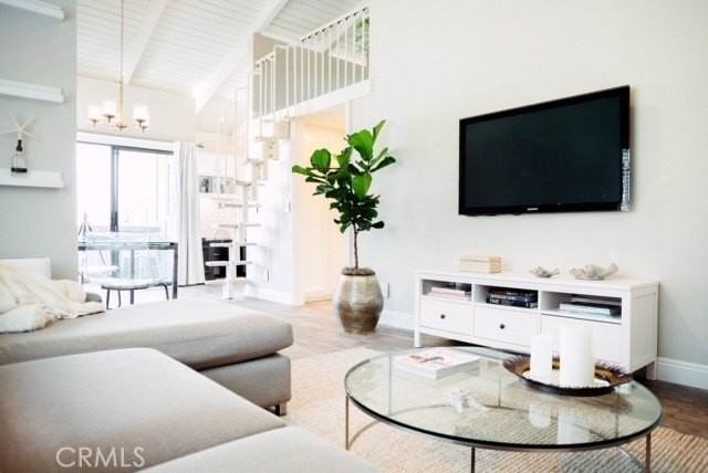 707 Heliotrope Ave - Photo 2 of 21