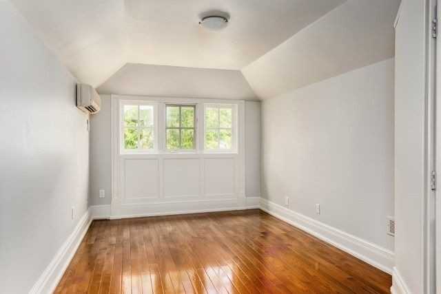 216 Heath Street West #4 - Photo 6 of 12