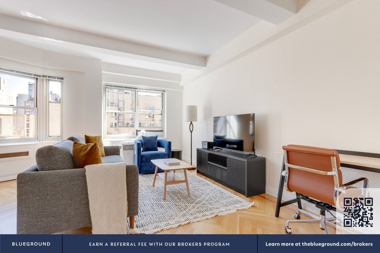 30 Park Avenue - Photo 5 of 40