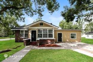 3451 Glen St - Photo 1 of 1