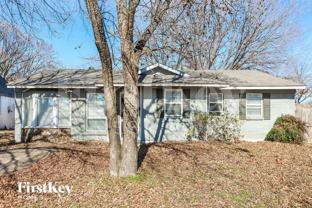 2921 Ridgeway Dr - Photo 1 of 1