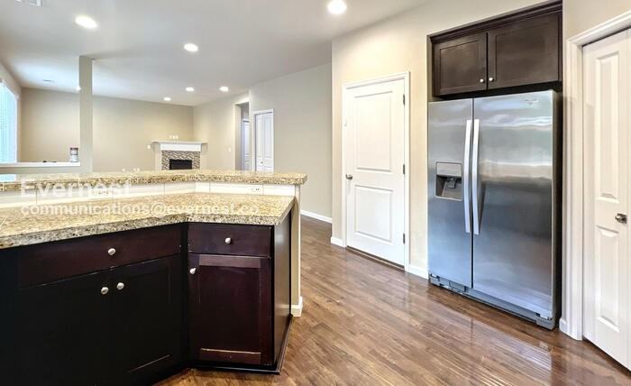 17340 Se Elias Ct - Photo 3 of 26