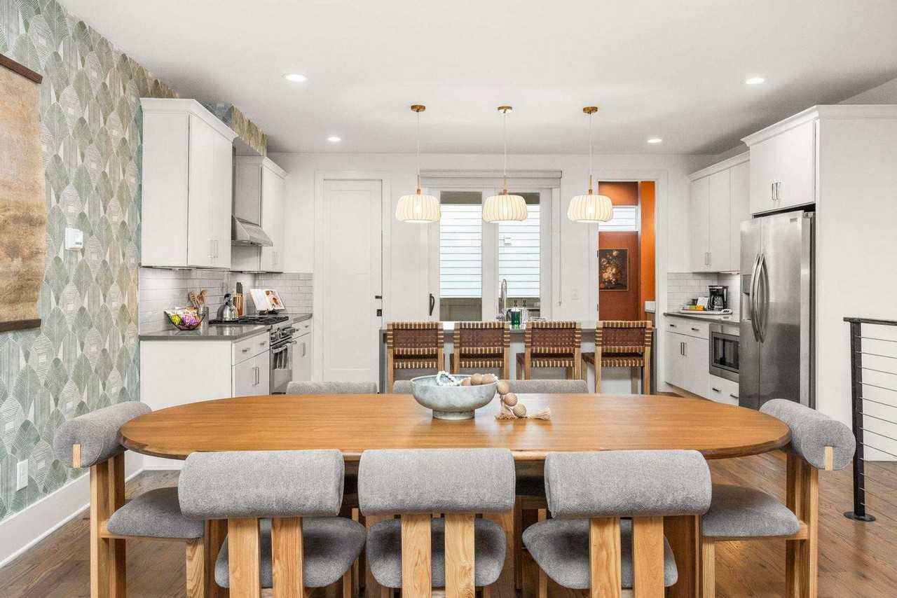 1712 8th Ave S #1312411P - Photo 2 of 46