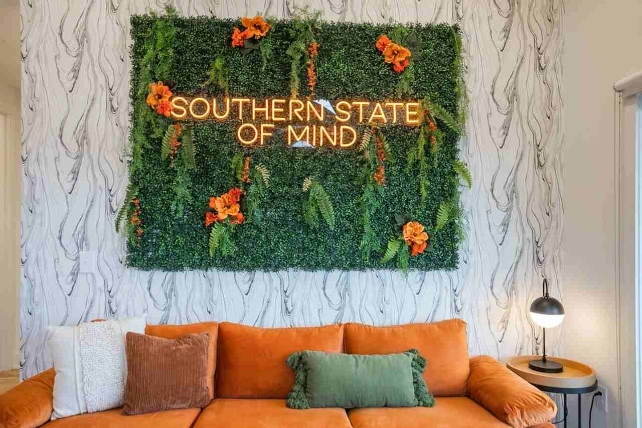 1011 12th Ave S #1312335P - Photo 5 of 50