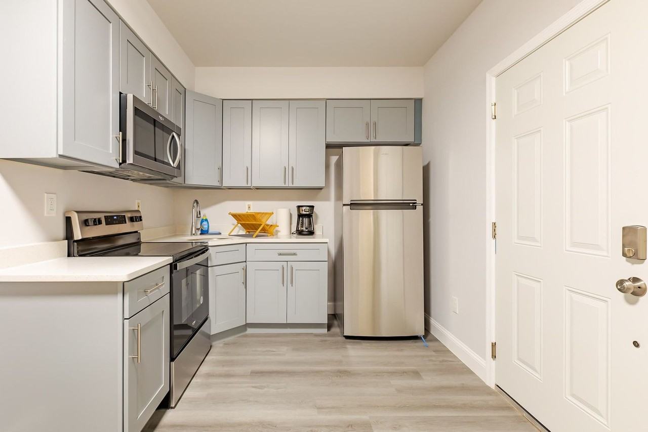 1418 South 9th Street - Photo 7 of 34