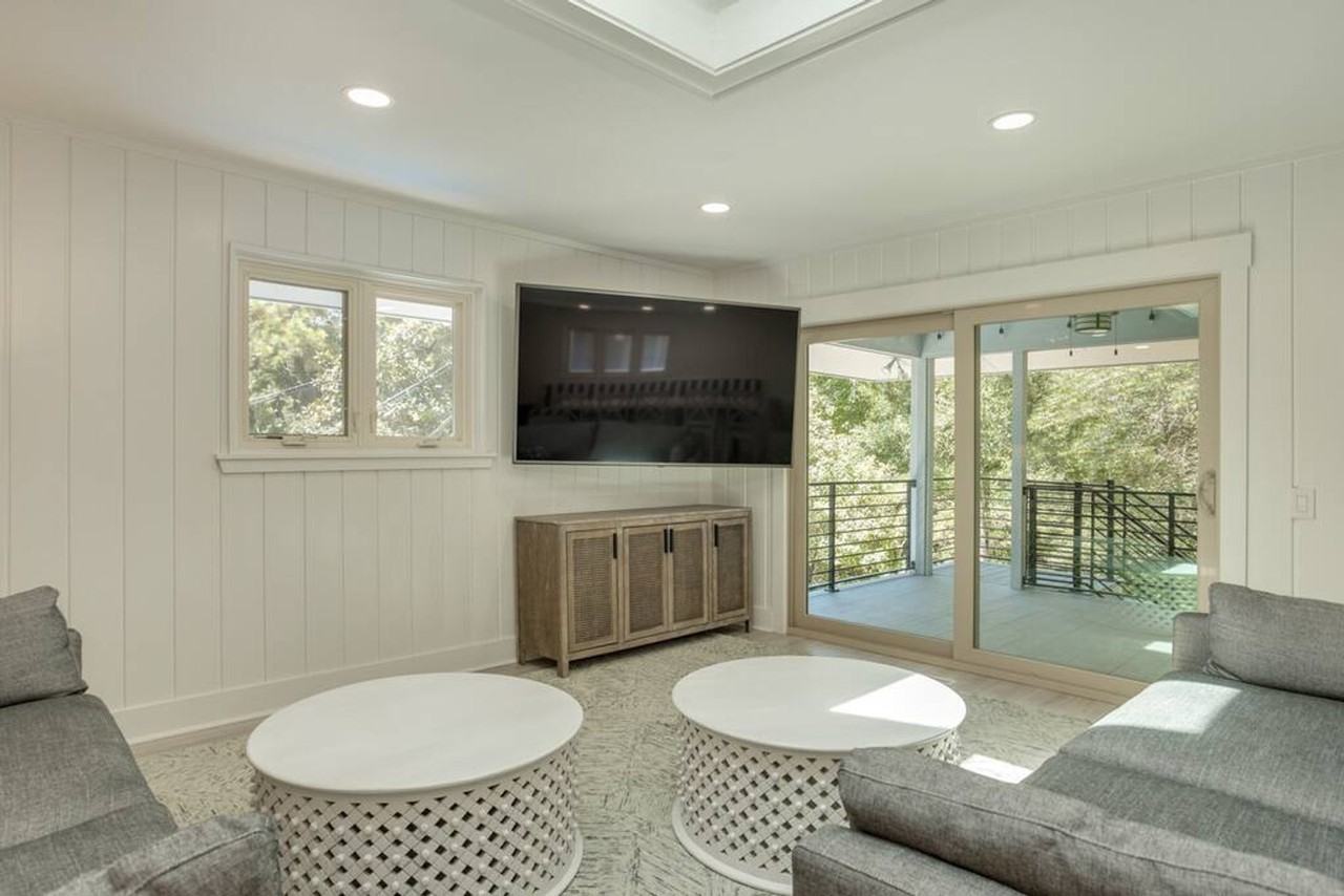 1 Laurel Ln #1316241P - Photo 6 of 50