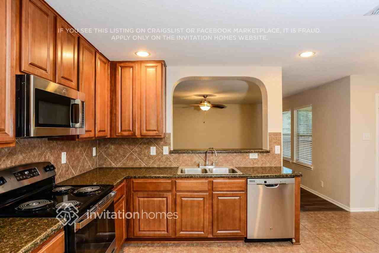 559 Red Quill Nest - Photo 4 of 15