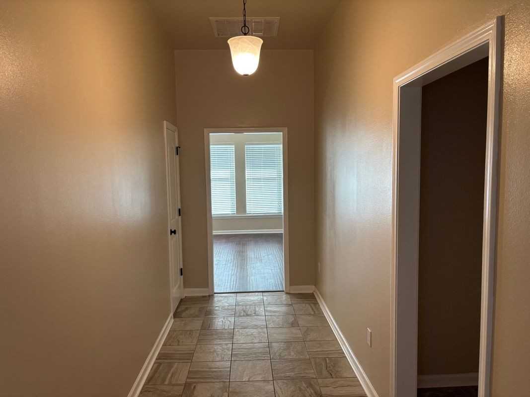 4625 Ames Blvd - Photo 2 of 15