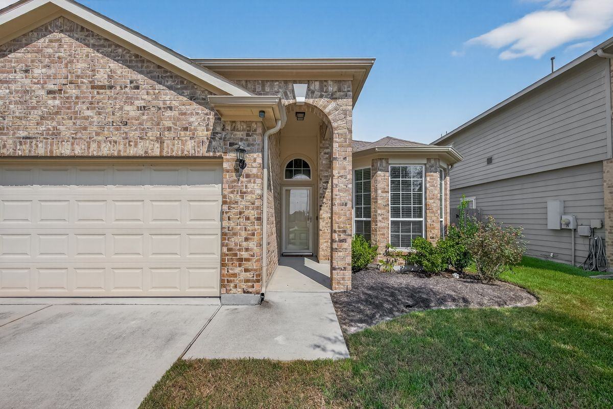 12519 King Harry Dr - Photo 2 of 23