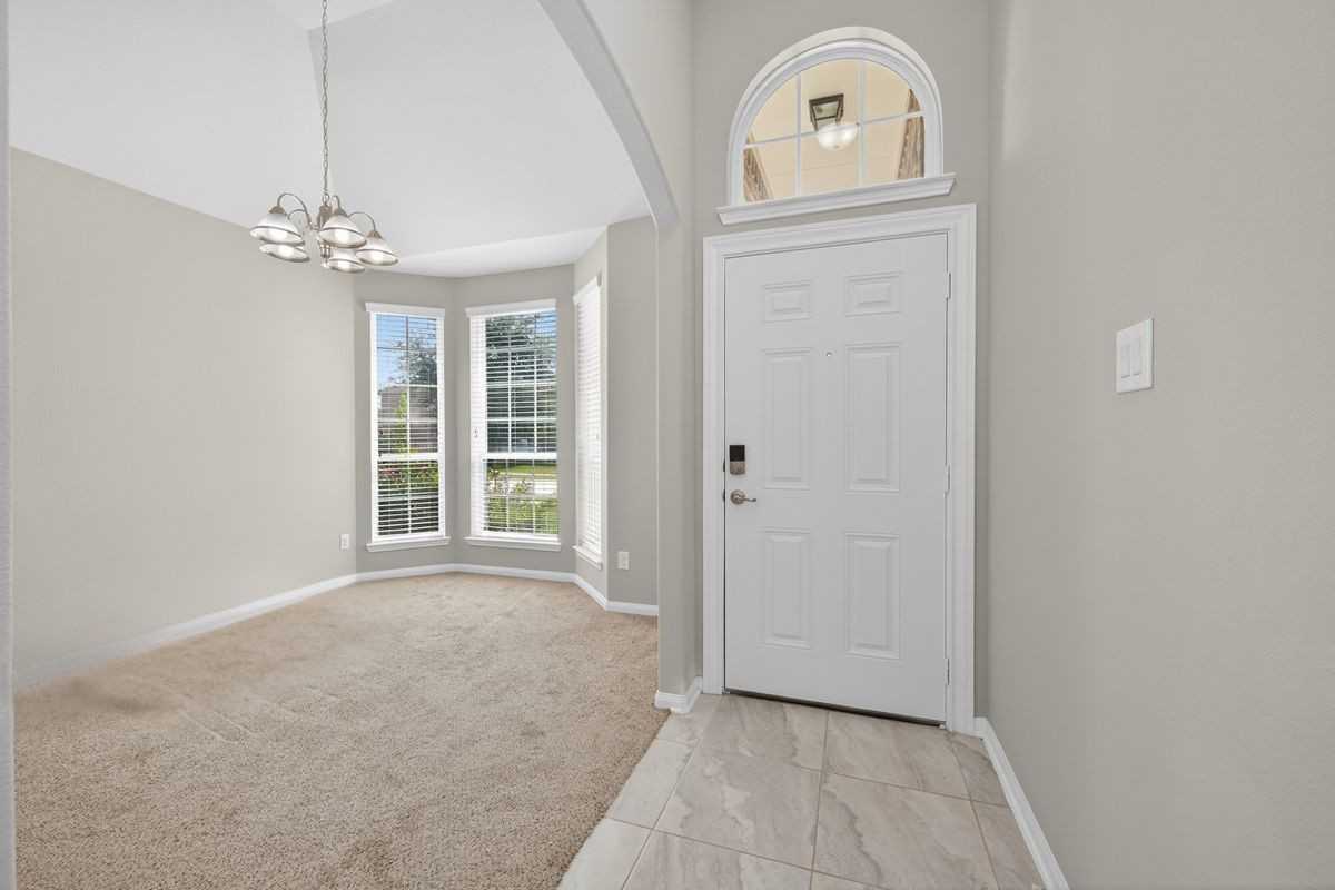 12519 King Harry Dr - Photo 3 of 23