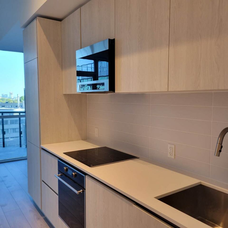 110 Broadway Avenue #611 - Photo 3 of 9