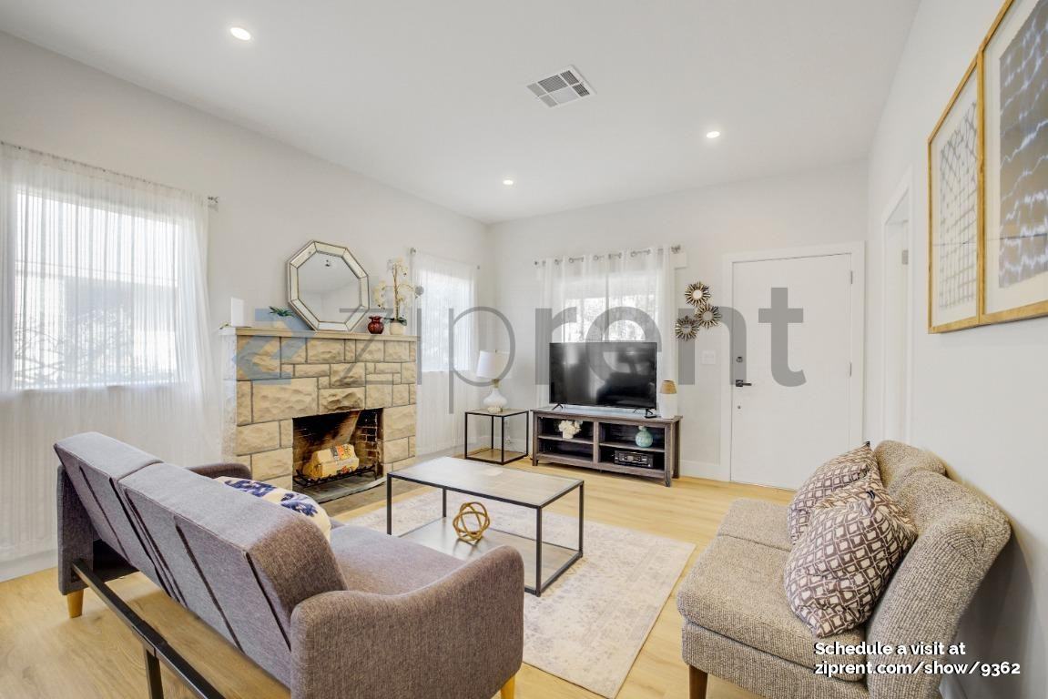 1815 San Andres St #A - Photo 7 of 29