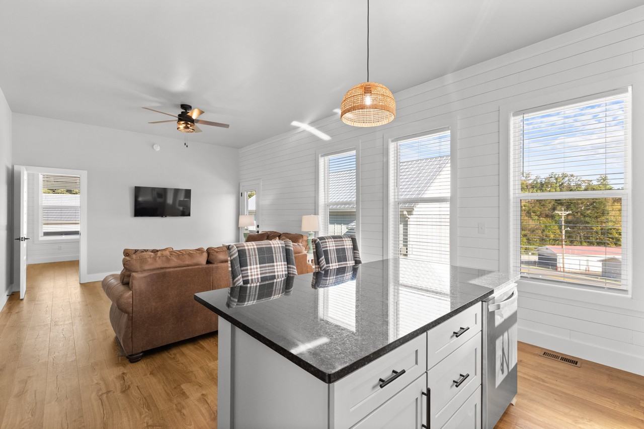 233 Auttie Cir #NA - Photo 5 of 30