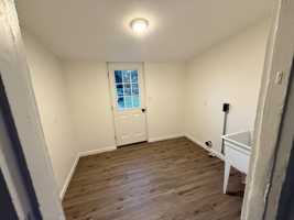 featured image of 208 S Maple St