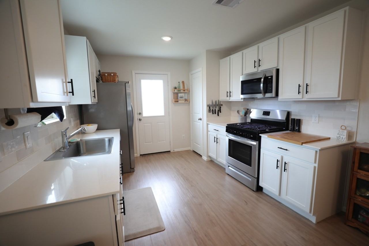 4122 Brazos Brook Trl - Photo 5 of 17