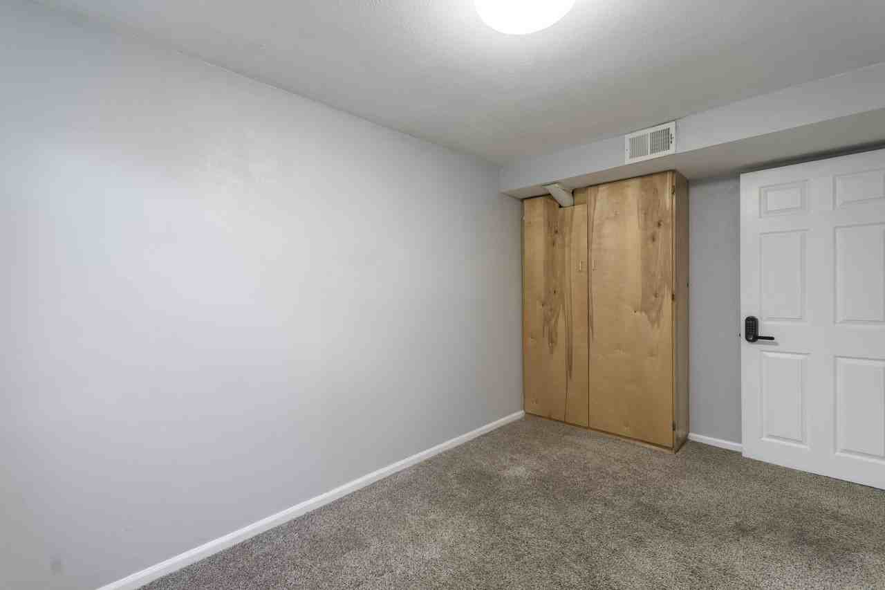 8871 Rutgers St #5 - Photo 3 of 16