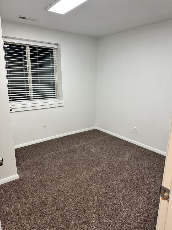 529 Freedom Lane #529 - Photo 2 of 9