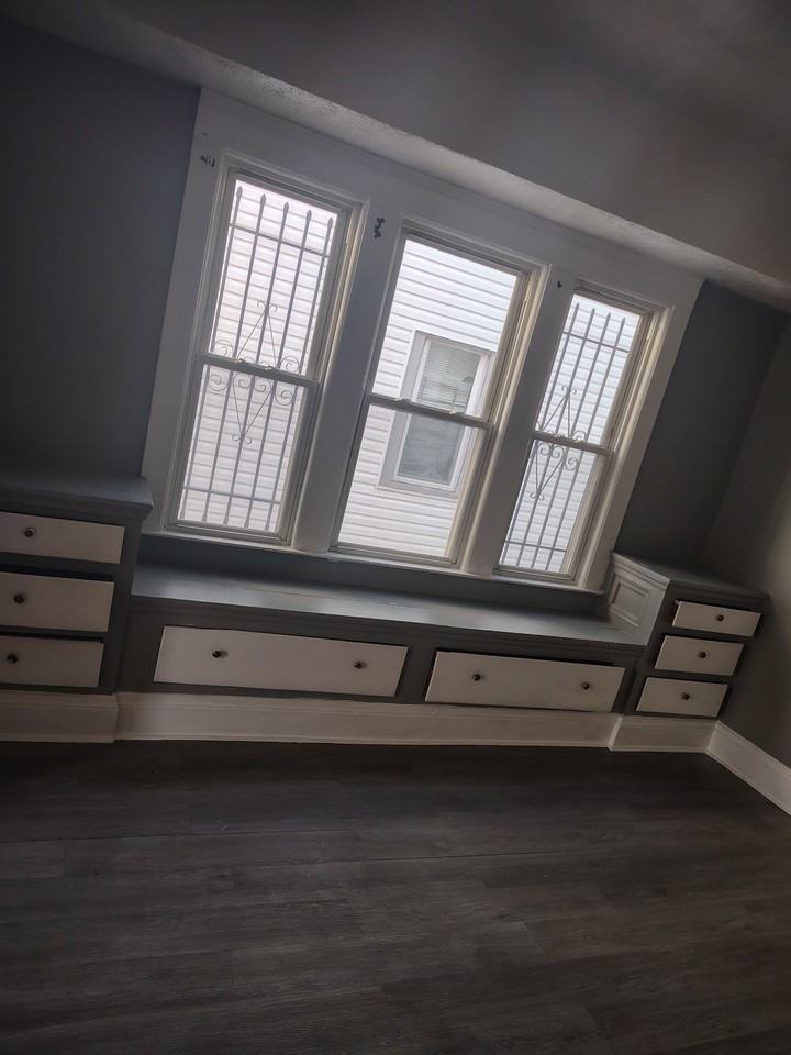 12705 Forest Ave - Photo 3 of 4