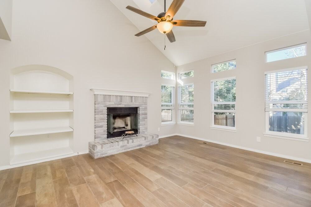 8633 Bellcove Cir - Photo 5 of 17