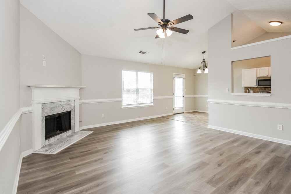 480 Cedarhurst Rd - Photo 6 of 19