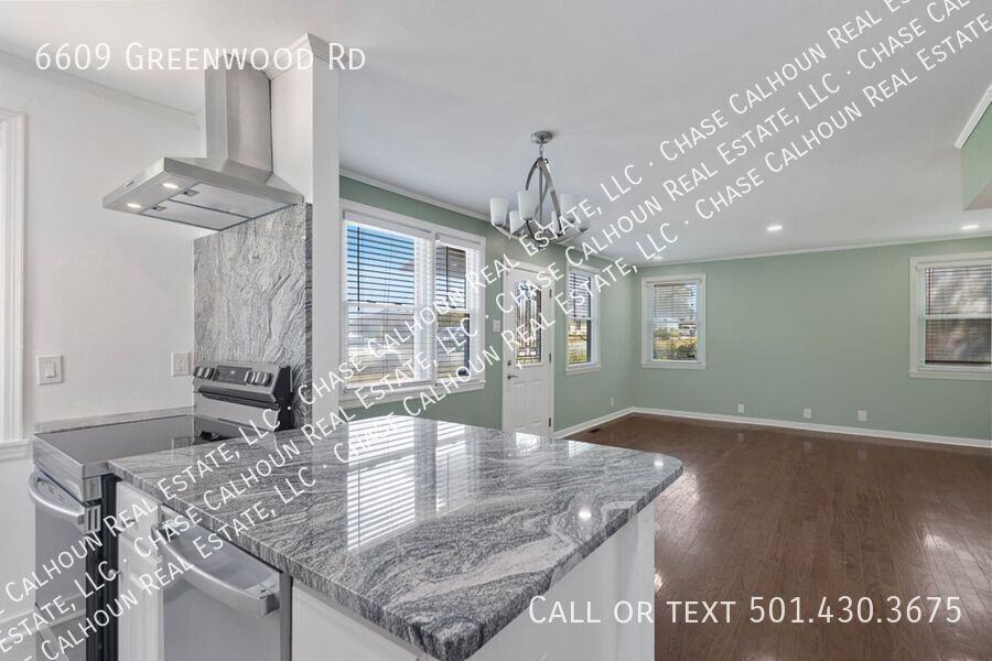 6609 Greenwood Rd - Photo 2 of 38