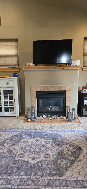 4026 Moonstone Dr - Photo 4 of 10