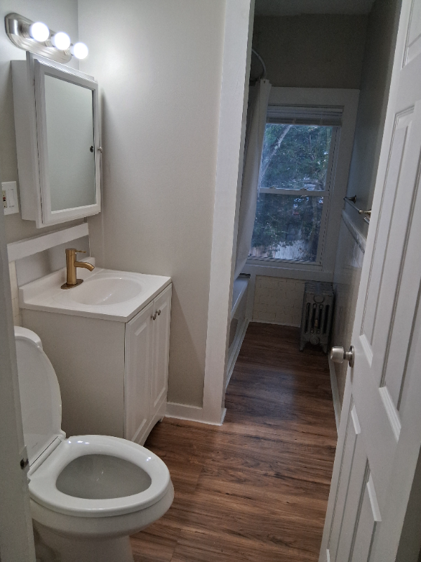 127 Olmsted Dr - Photo 6 of 10