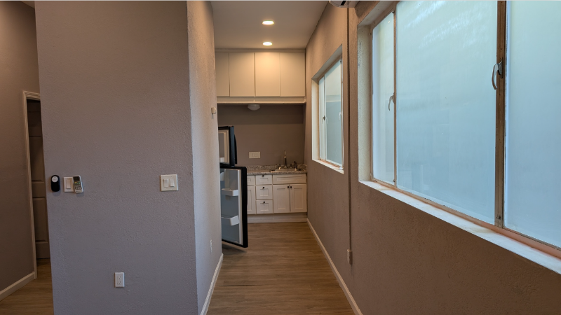 1235 32nd St #REAR - Photo 4 of 18