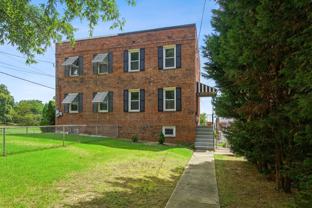 5053 11th St Ne - Photo 1 of 1