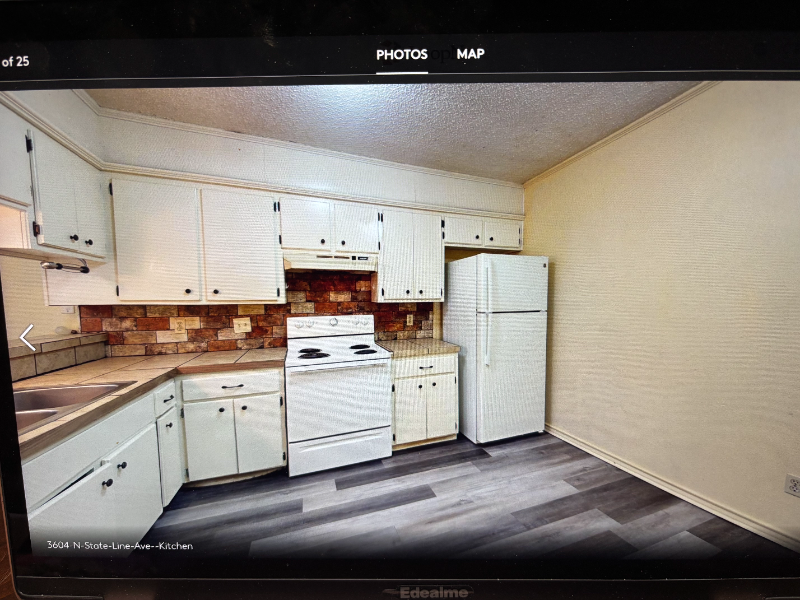 116 E 37th St #1 - Photo 5 of 9