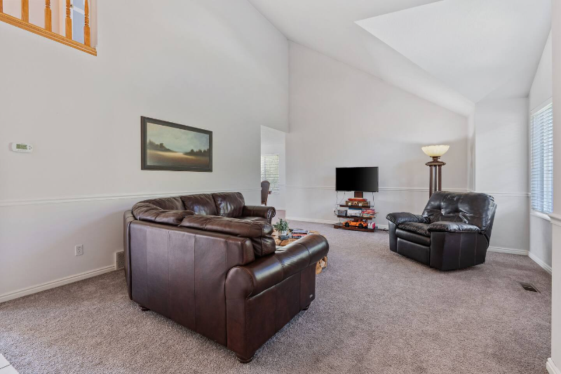 6282 S Heughs Canyon Dr - Photo 3 of 44