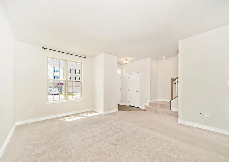 10718 Lamoka Ln - Photo 3 of 20