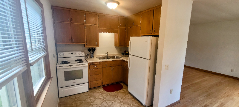 926 High St #1 - Photo 2 of 5