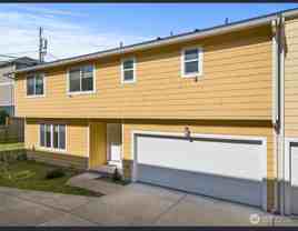 3128 Broadway #C - Photo 1 of 1