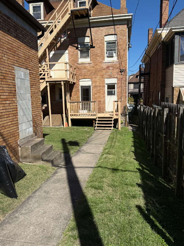 5430 Baywood St #1 - Photo 3 of 15