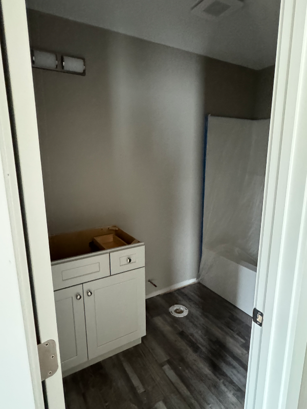 617 W Peachtree St - Photo 6 of 12