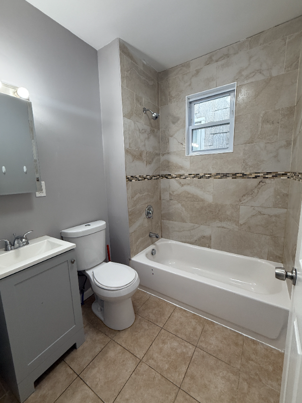 104 S 12th St #3 - Photo 6 of 11