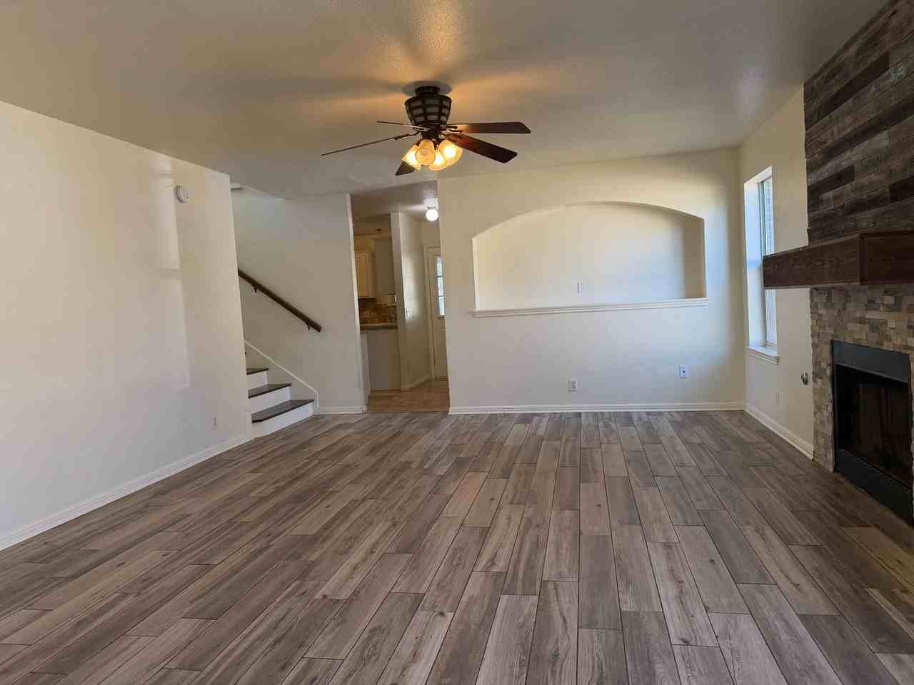 801 Escondido Dr - Photo 5 of 11