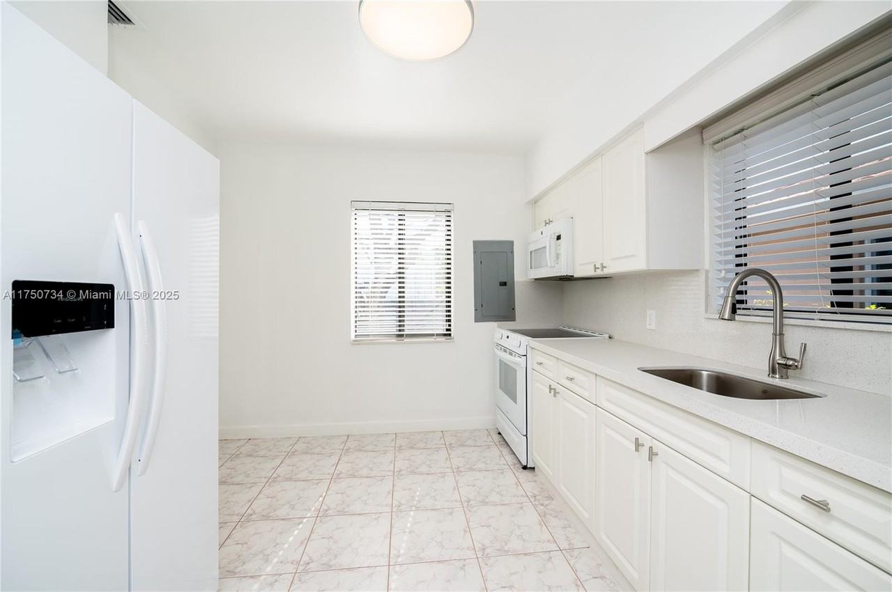 2340 Sw 16th St #NA - Photo 5 of 13