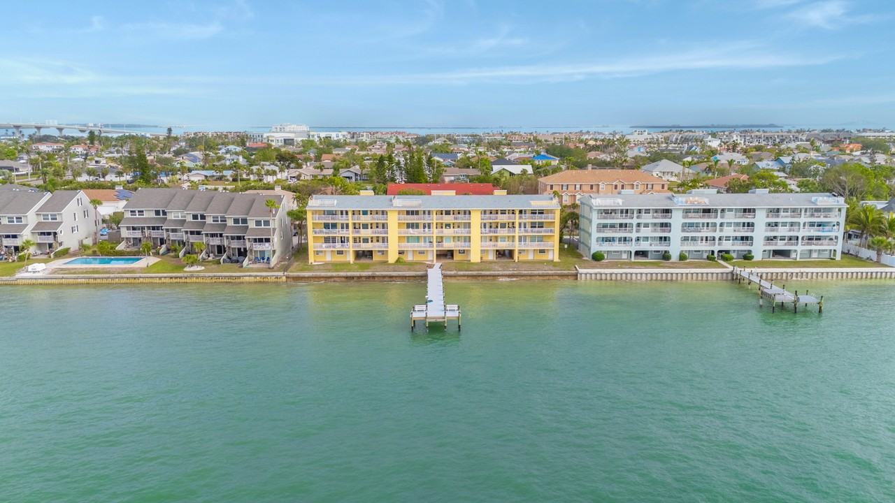 370 8th Ave N #8 - Photo 2 of 49