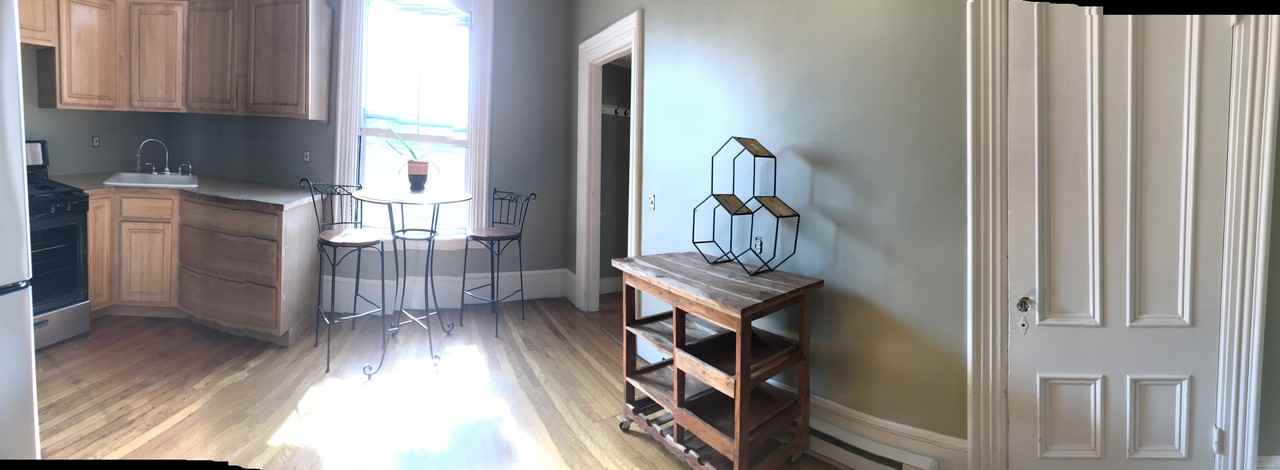 420 E Merrimack St #3 - Photo 3 of 9