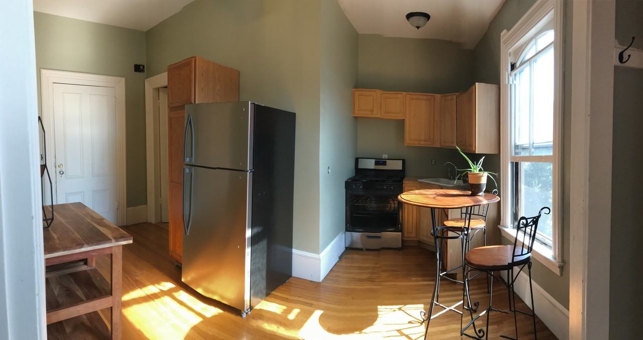 420 E Merrimack St #3 - Photo 2 of 9